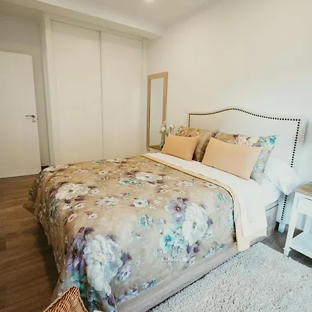 Apartamento Turistico Cedeira Casa Bustabad * 塞代拉